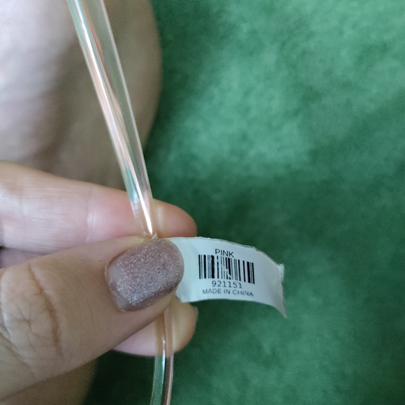 FREE W/ PURCHASE NWT Francesca's clear pink tinted oversized sunglasses - Picture 6 of 6